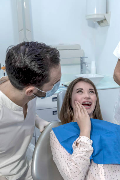 Best Tooth Infection Emergency Dentist  in Town And Country, WA